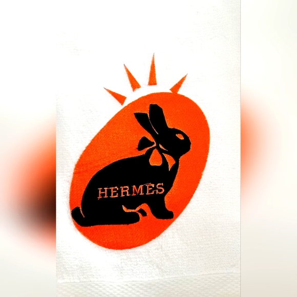 Hermes Embroidered Rabbit 🐇 Hand Towel Set - Picture 2 of 4